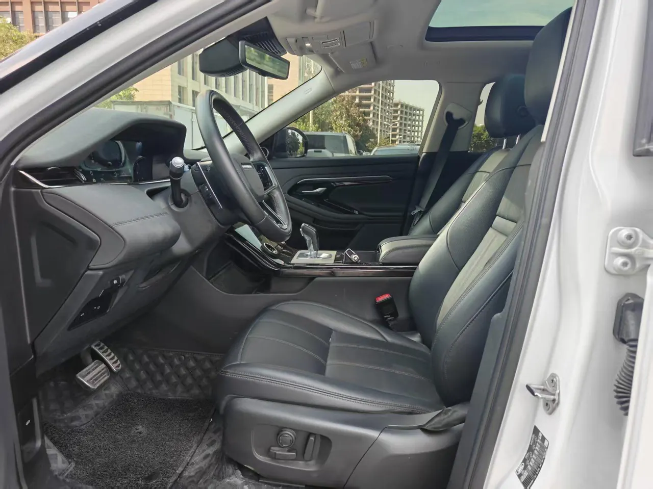 Land Rover 2022 Range Rover Aurora L 48V 2.0T 249PS R-Dynamic Deluxe Edition (Modified) Automatic Gear 5