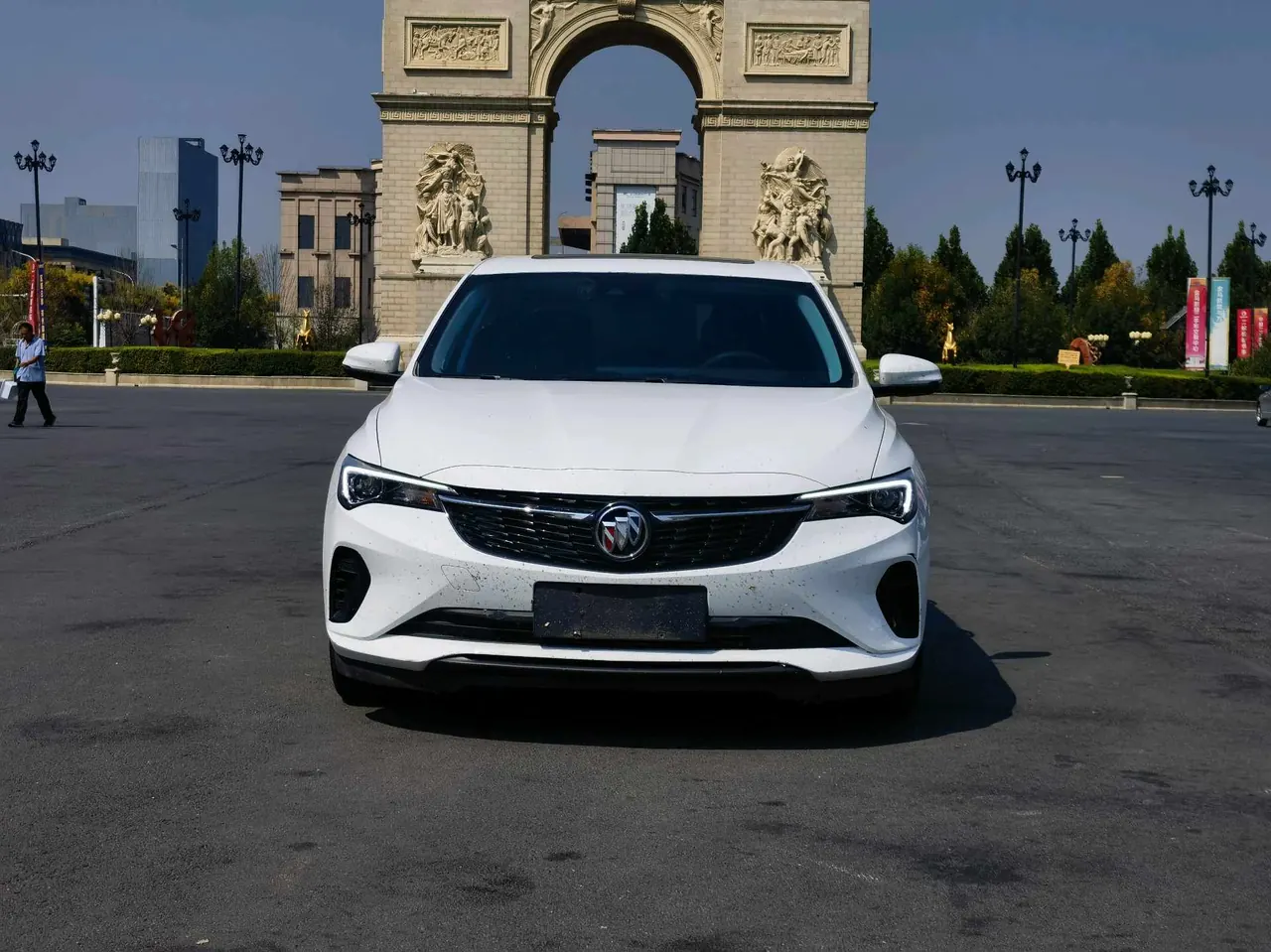 Buick 2023 Weilang Pro 1.5T Stepless Music Edition Automatic Gear 2