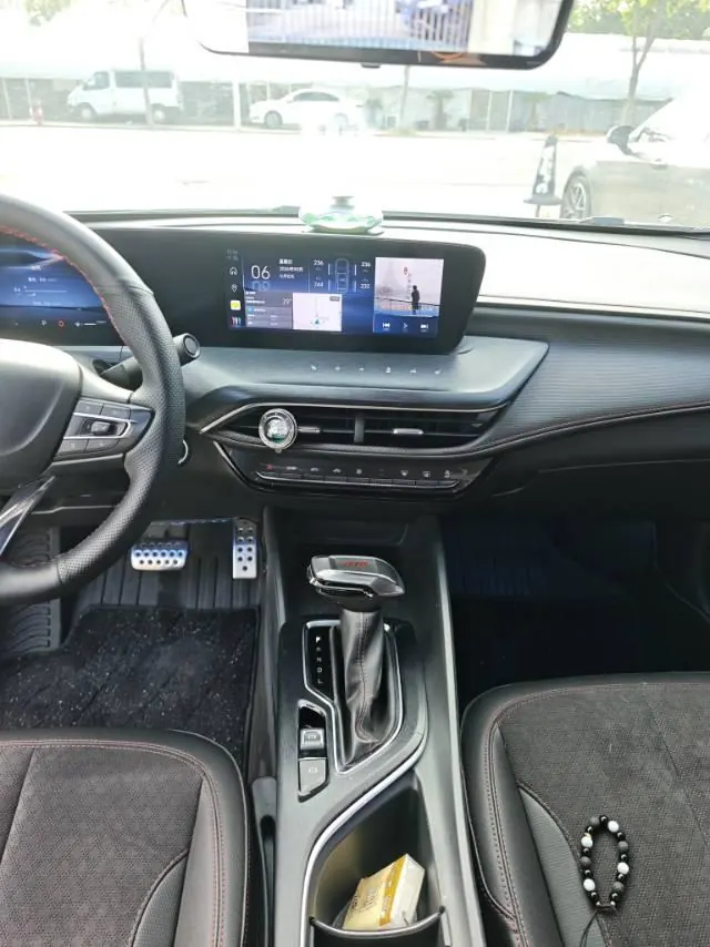 Buick 2023 Weilang GS Pro 1.5T Class-Free Edition Automatic Gear 8