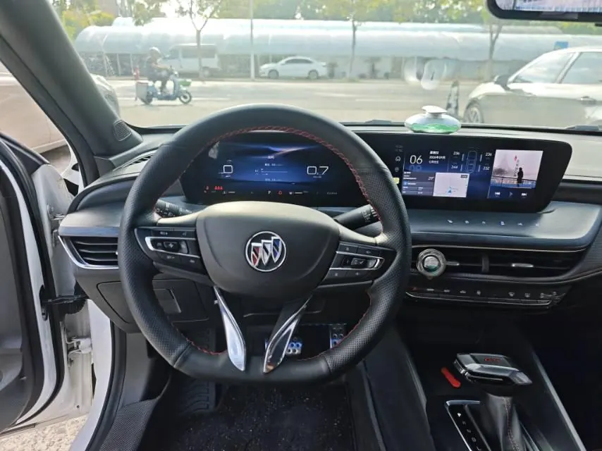 Buick 2023 Weilang GS Pro 1.5T Class-Free Edition Automatic Gear 9