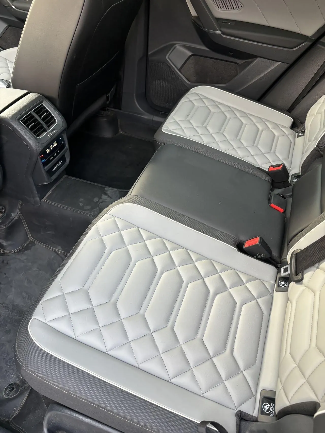 Volkswagen 2026 Tanyue 1.5TSI 300TSI 30 million Selected Automatic Gear 5