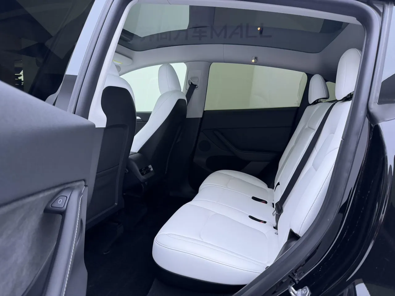 Tesla 2022 Model Y rear-wheel drive version (facelift) automatic gear 5