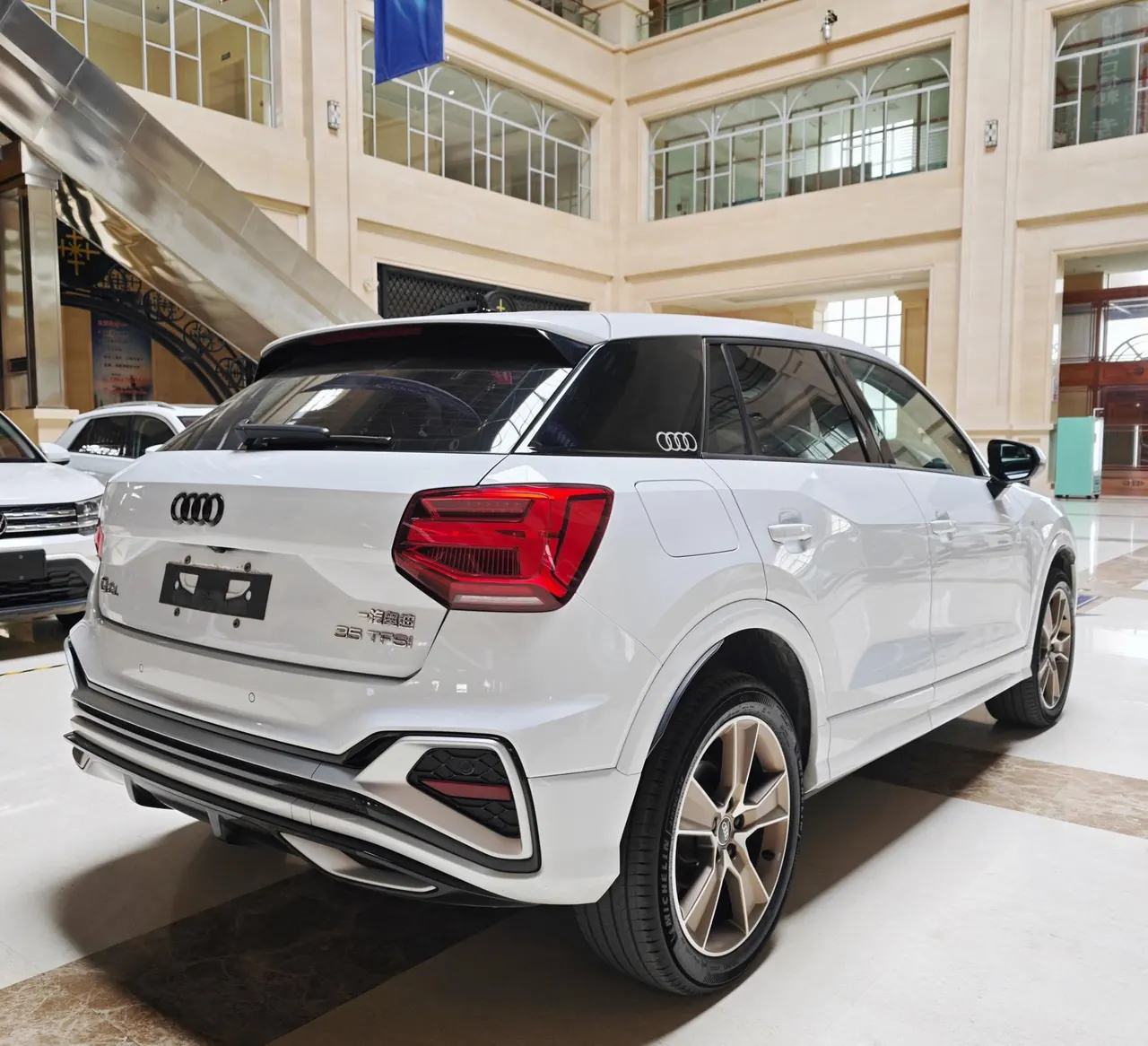 Audi 2022 Q2L 1.4TFSI 35TFSI Fashion Dynamic Automatic 17