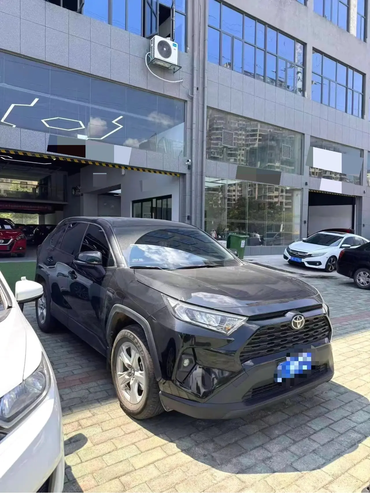 Toyota 2023 RAV4 Rongbo 2.0 Stepless Two-Drive City Edition Automatic Gear 2