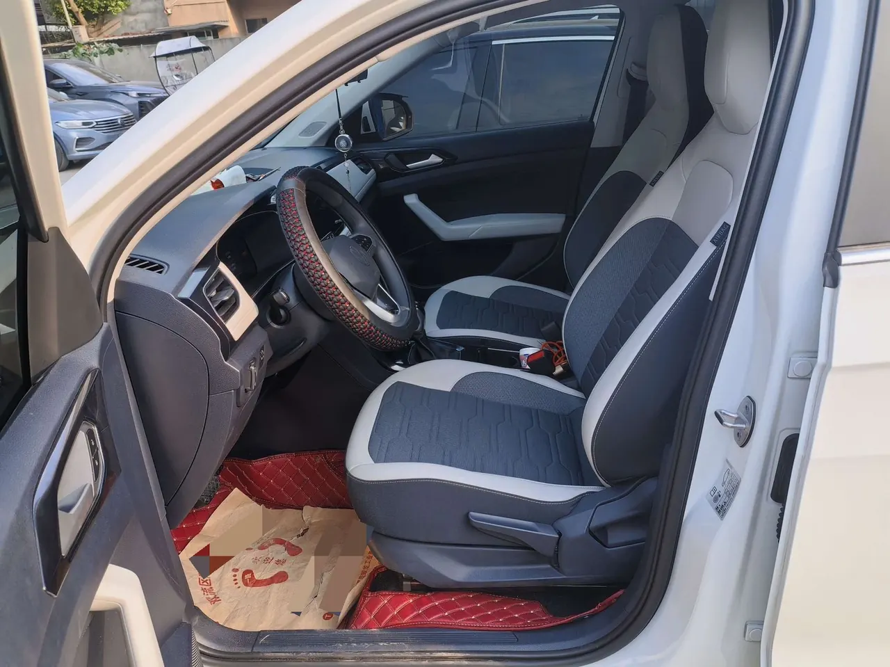 Volkswagen 2026 Tuyue New 1.5 Sharp Edition Automatic Gear 4