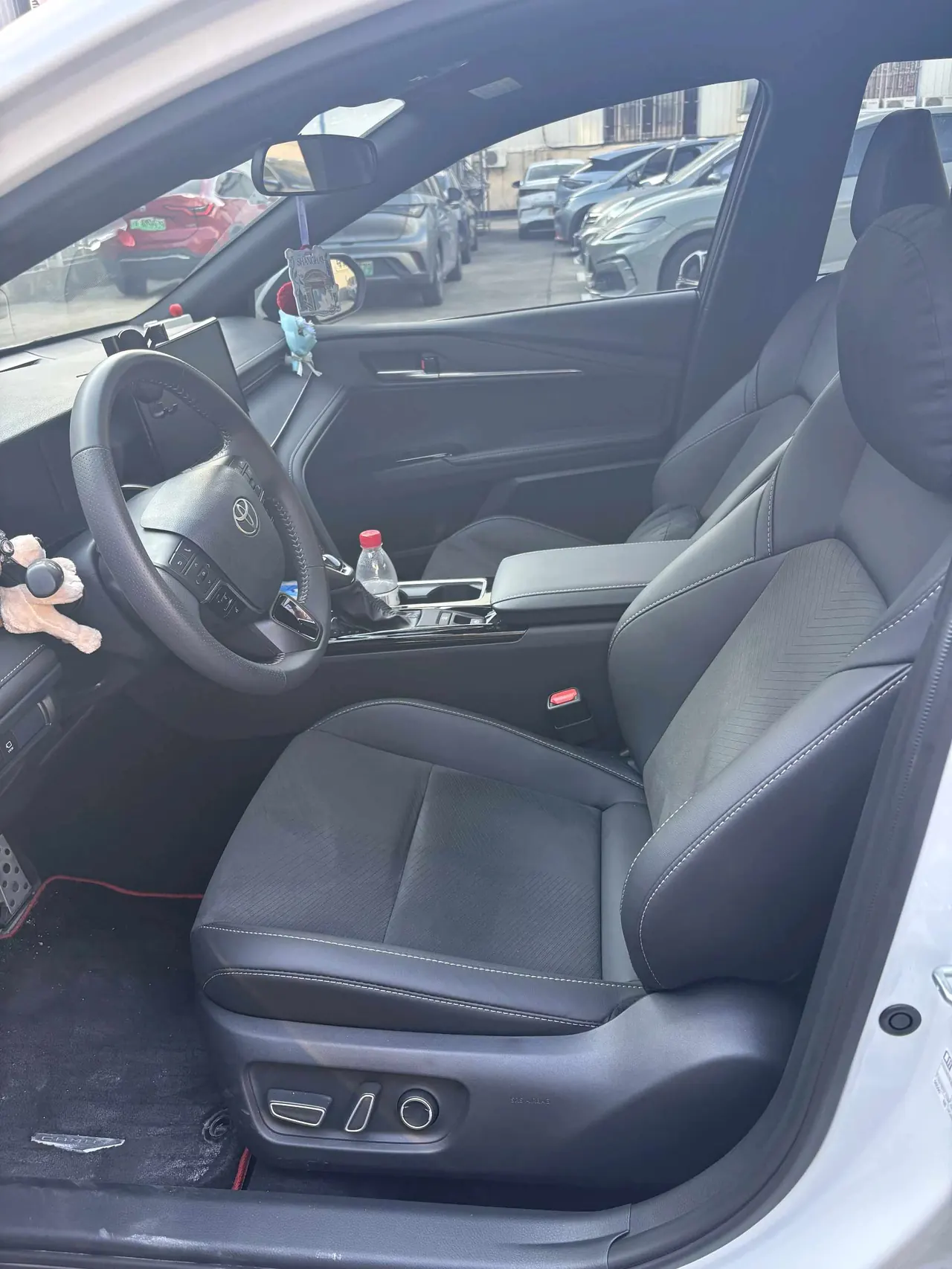 Toyota 2026 Camry Dual Engine 2.0HS Stepless Sports Edition Automatic Gear 5