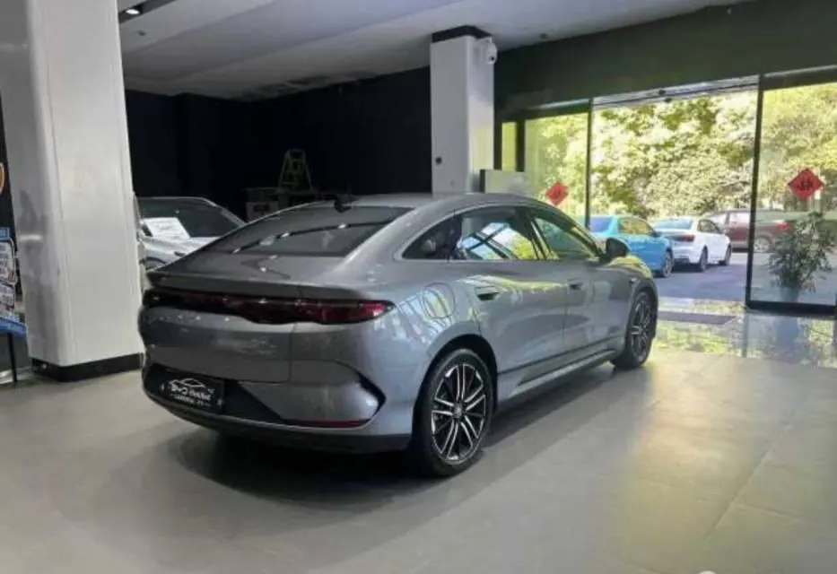 BYD 2025 Qin L EV 470KM Leading Automatic Gear 7