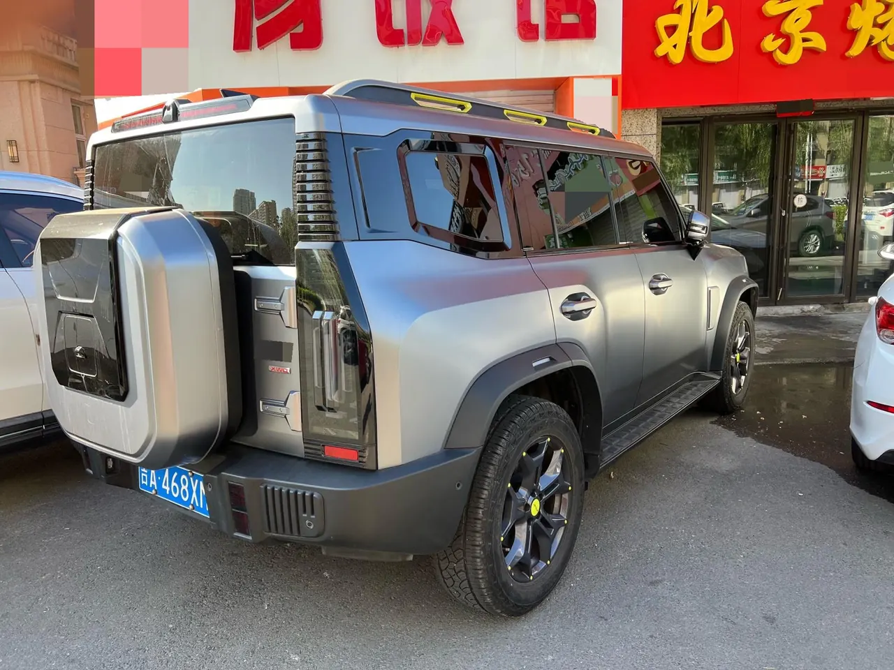 Jetour 2023 Traveler 2.0T 4WD Crossing PRO Automatic Gear 3