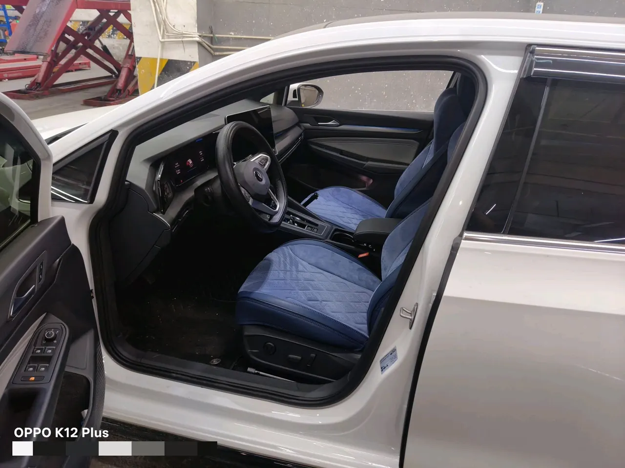 Volkswagen 2026 Golf 8 R-Line 1.5TSI 300TSI Automatic 2