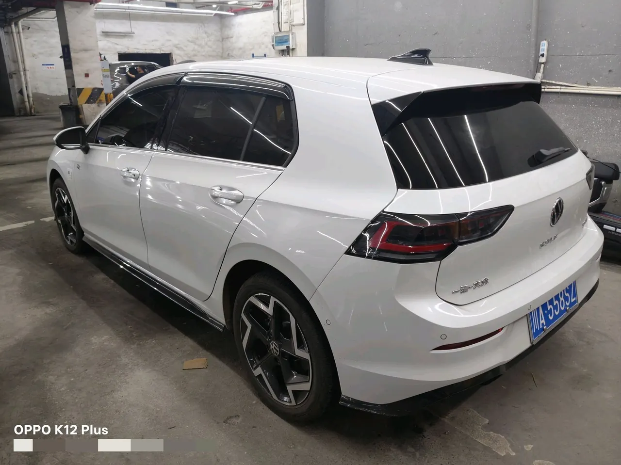 Volkswagen 2026 Golf 8 R-Line 1.5TSI 300TSI Automatic 3