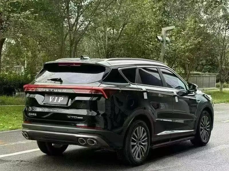 Jetour 2024 X70 PLUS 1.5T Champion Edition MAX5 Automatic Gear 3