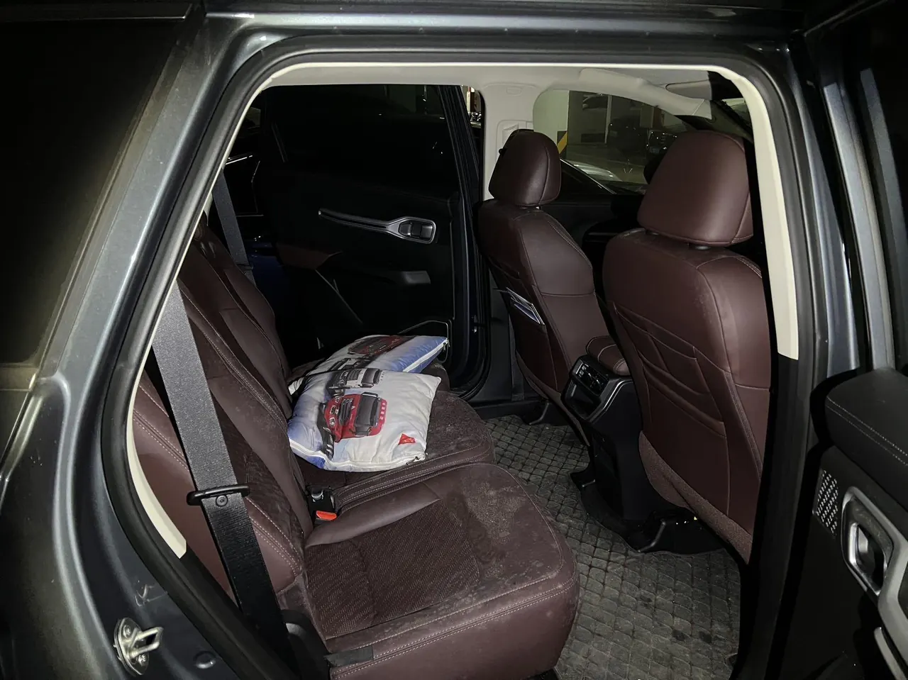 Geely 2022 Hao Yue 1.8TD Luxury 7-seat Automatic Transmission 3