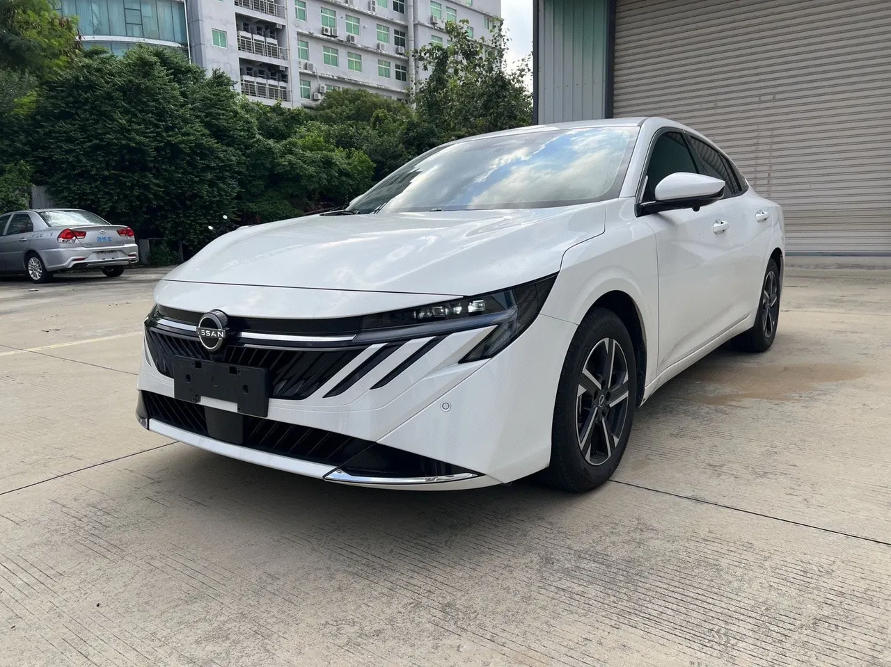 Nissan 2026 Sylphy 1.6 Stepless Flagship Automatic Gear - View 1