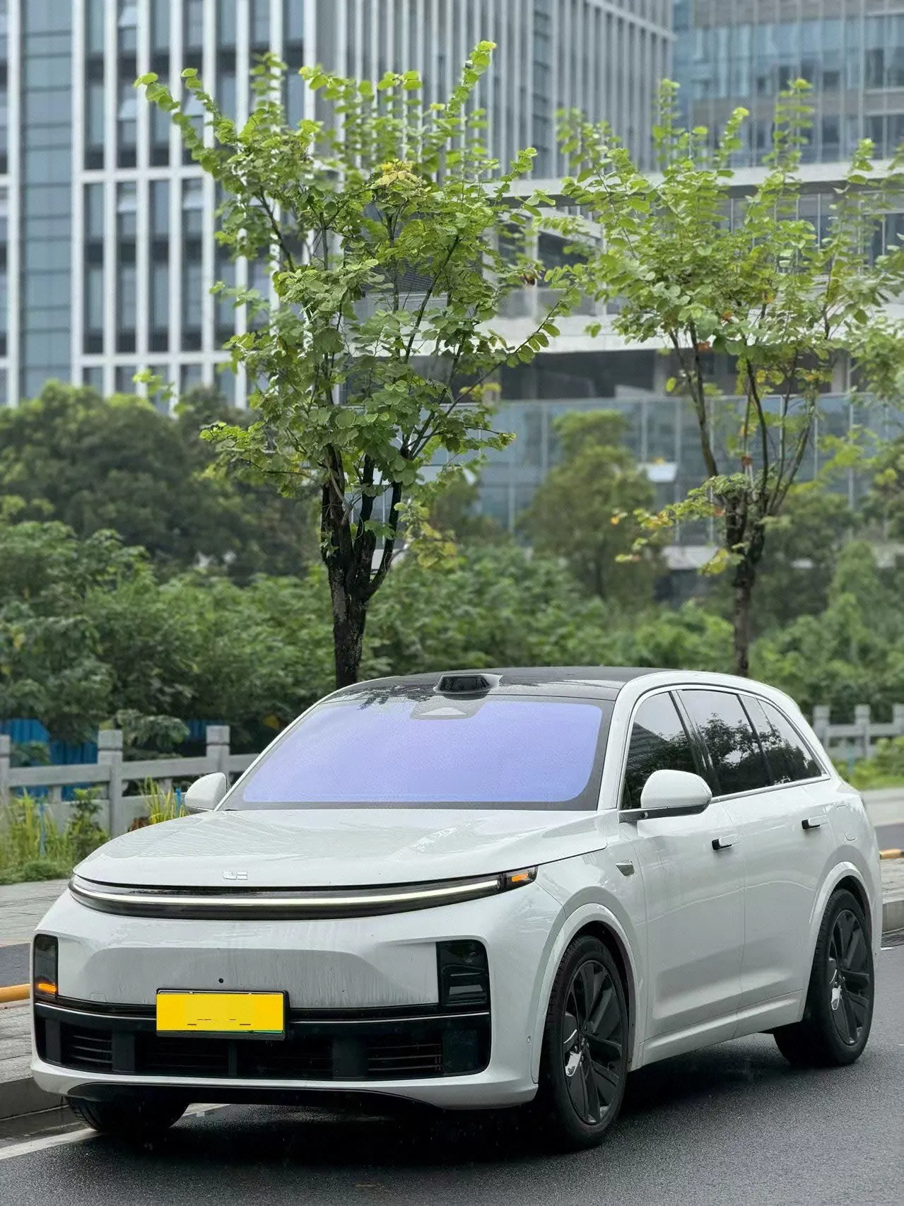 Li 2024 L7 Ultra Automatic - View 1