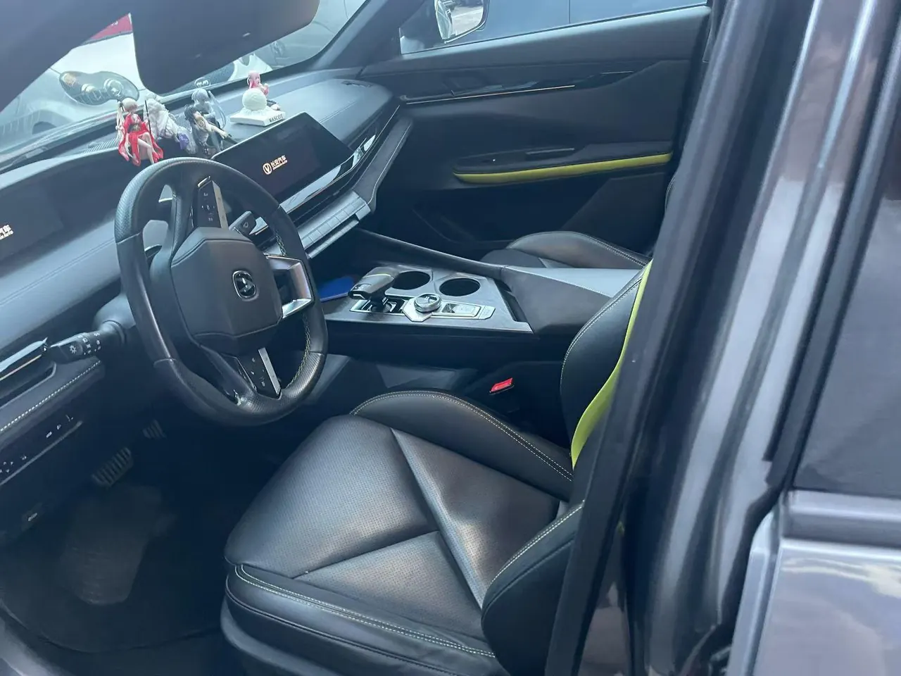 ChangAn 2022 UNI-V 1.5T Sports Edition Automatic 2