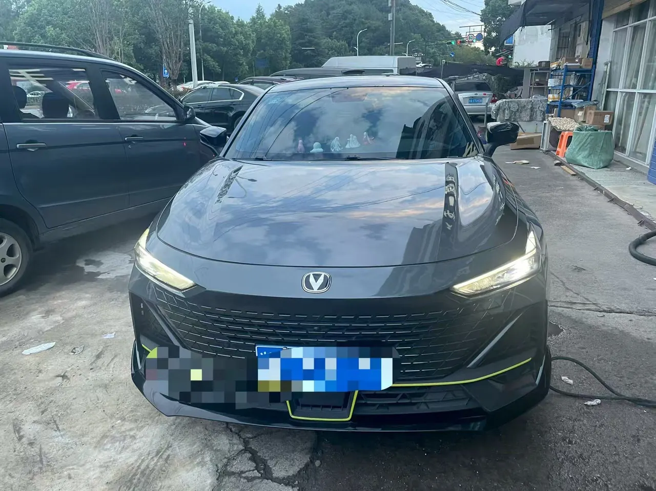 ChangAn 2022 UNI-V 1.5T Sports Edition Automatic 4