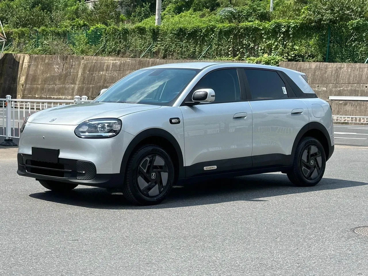 Chery 2026 QQ3 EV 420 Love Edition Automatic Gear - View 1