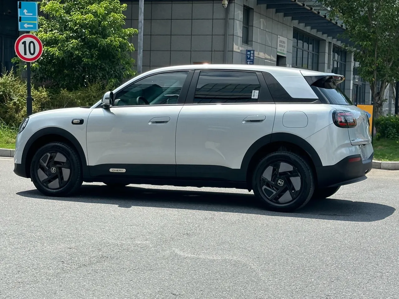 Chery 2026 QQ3 EV 420 Love Edition Automatic Gear 10