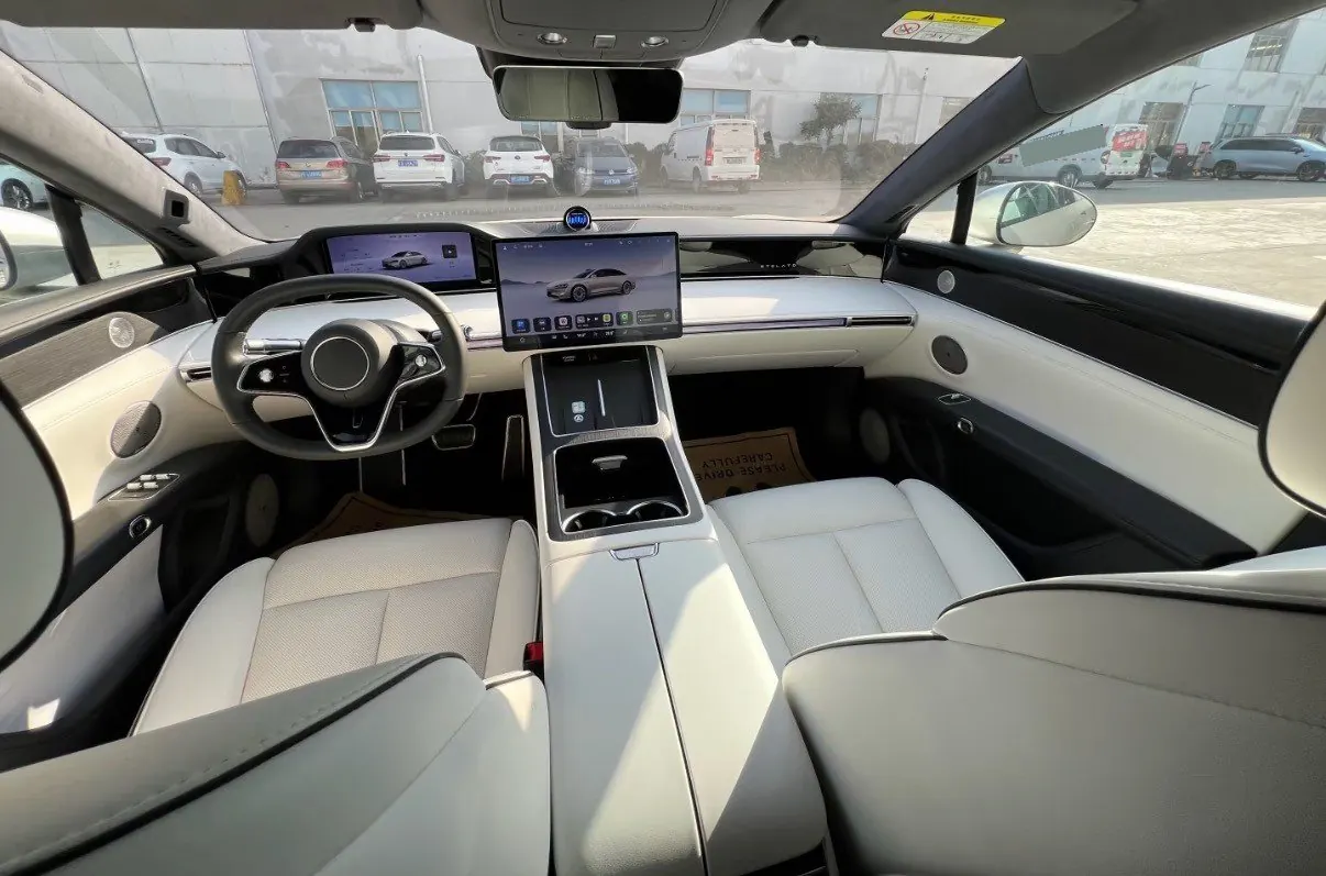 Luxeed 2024 S9 Ultra 4-wheel drive flagship automatic gear 5