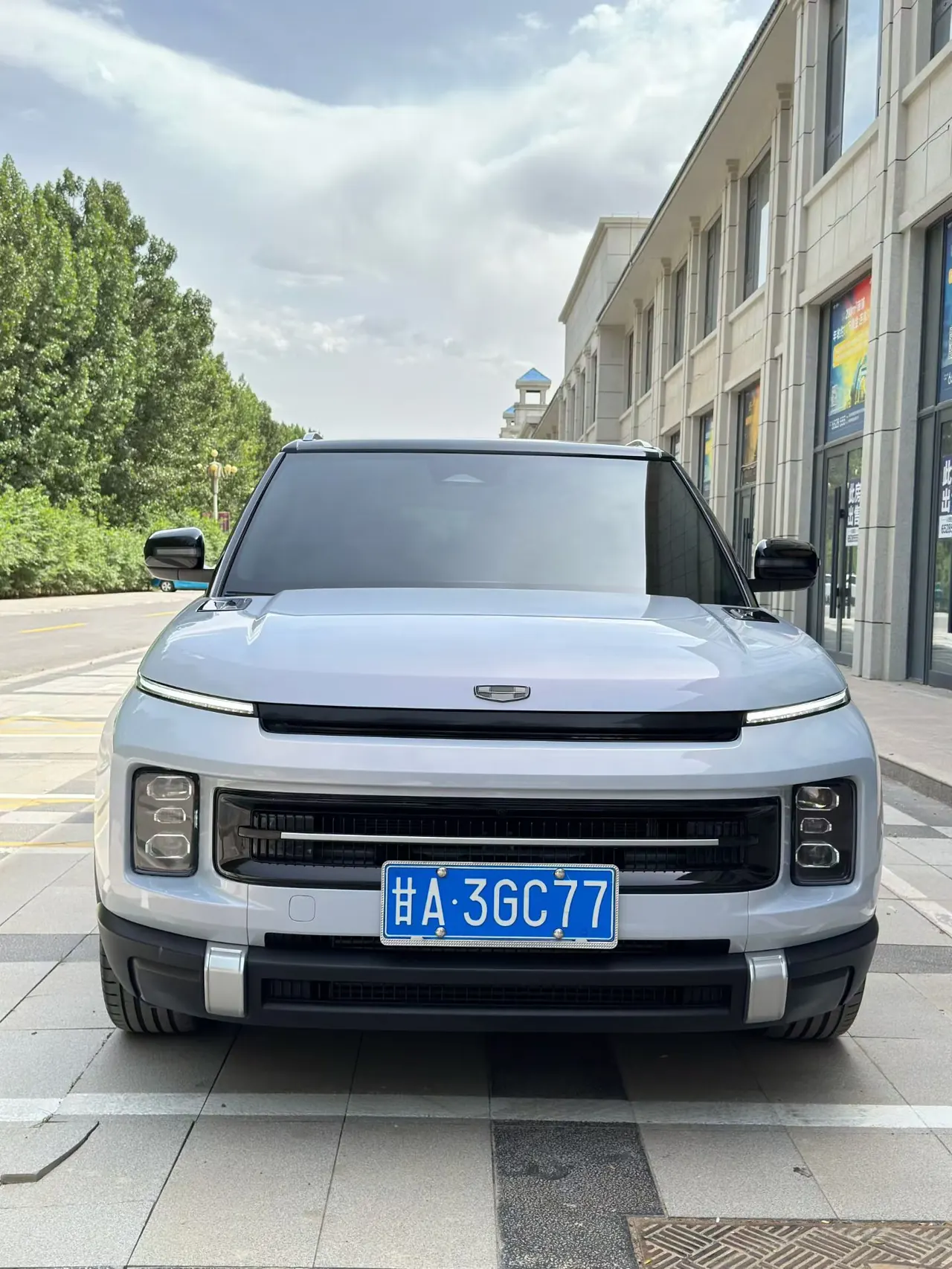 Geely 2023 icon 1.5TD chocolate alcohol version of automatic gear 2