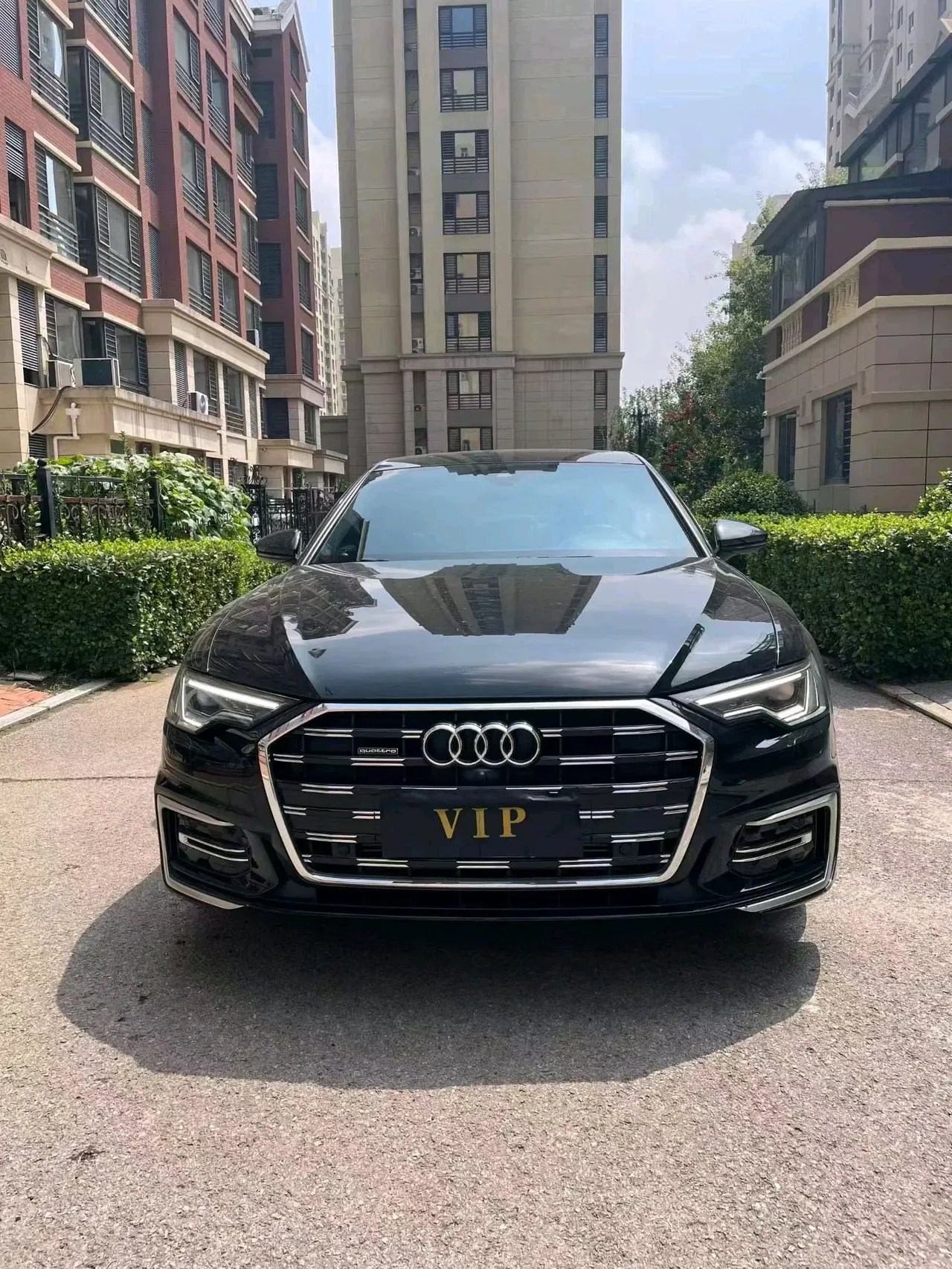 Audi 2024 A6L 2.0TFSI 45TFSI Quattro Selected Dynamic Automatic - View 1