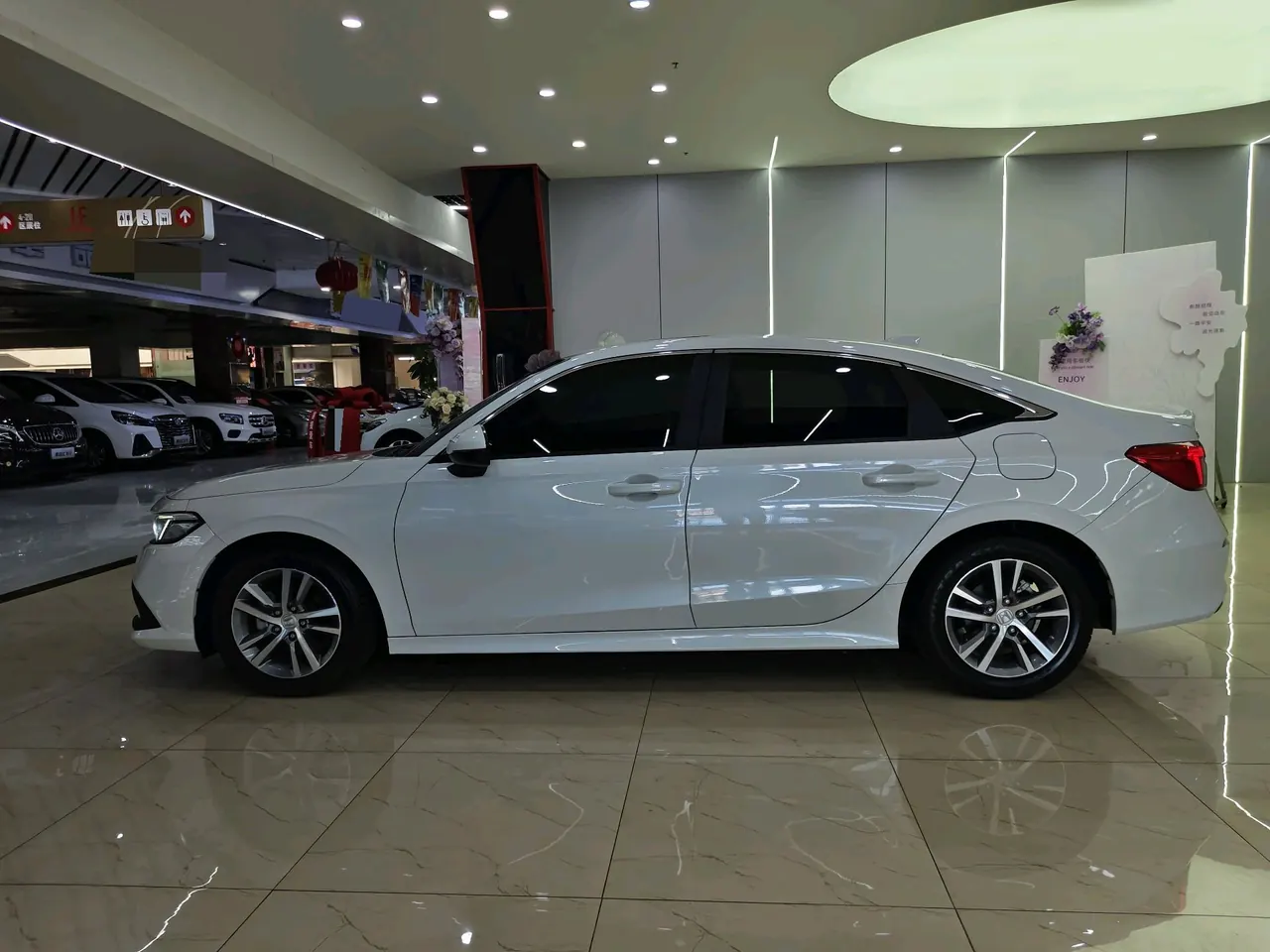 Honda 2022 Civic 1.5T Stepless 240TURBO Dynamic Automatic Gear 6