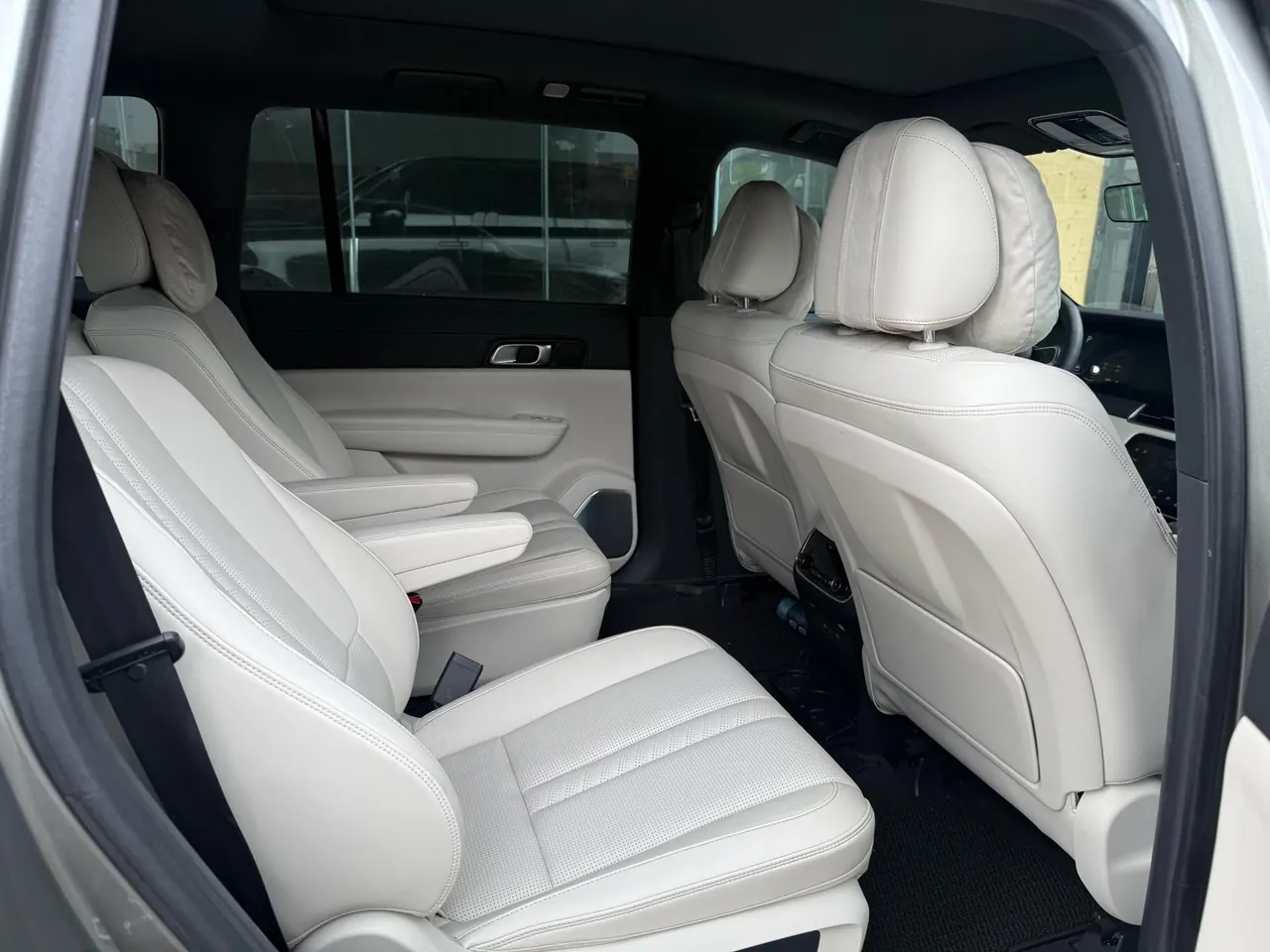 Li 2020 ONE 1.2T extended range 6-seat automatic gear 4