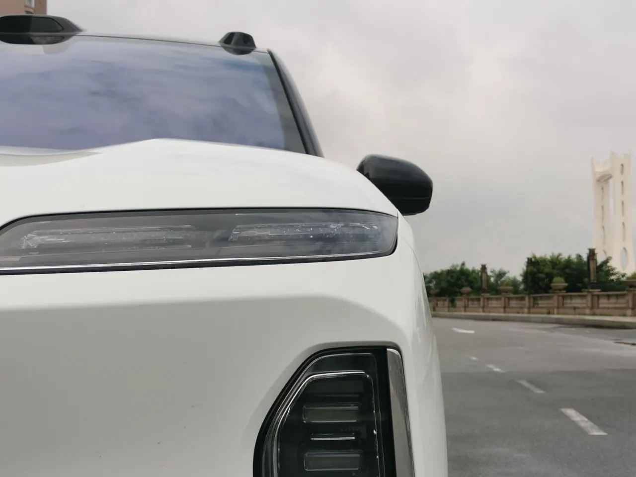 NIO 2026 ES 9 102kWh Executive Island Deluxe Automatic Gear 3