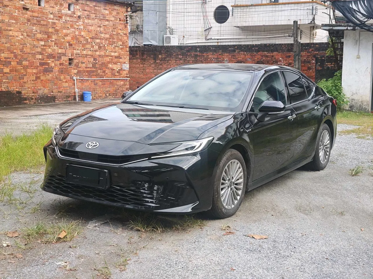 Toyota 2024 Camry Dual Engine 2.0HGVP Stepless Deluxe Automatic Gear - View 1
