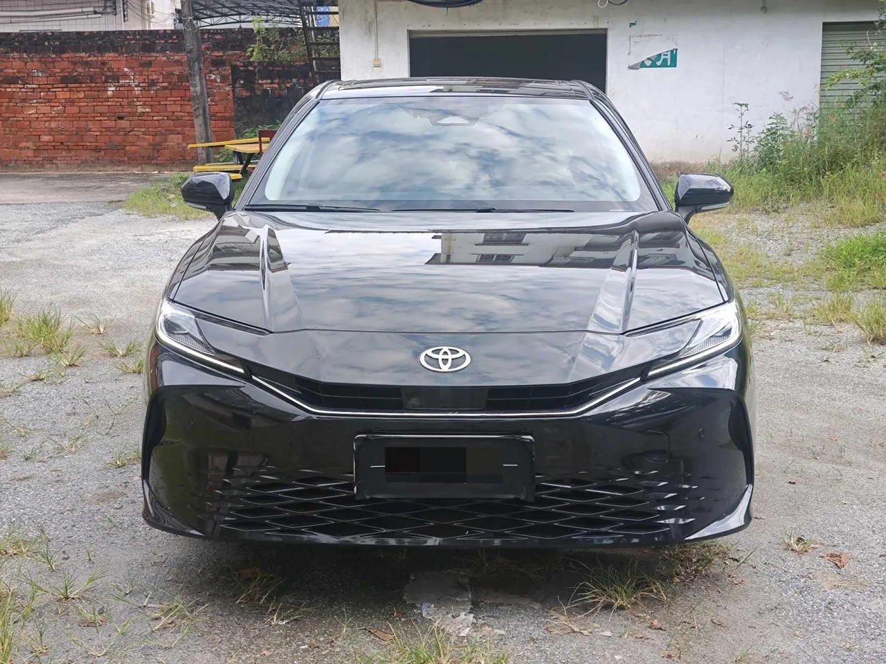 Toyota 2024 Camry Dual Engine 2.0HGVP Stepless Deluxe Automatic Gear 2