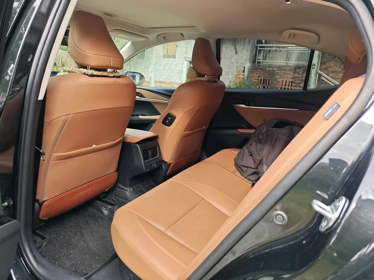 Toyota 2024 Camry Dual Engine 2.0HGVP Stepless Deluxe Automatic Gear 5