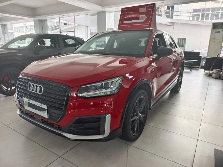 Audi 2020 Q2L 1.4TFSI 35TFSI Aggressive Dynamic Automatic - View 1