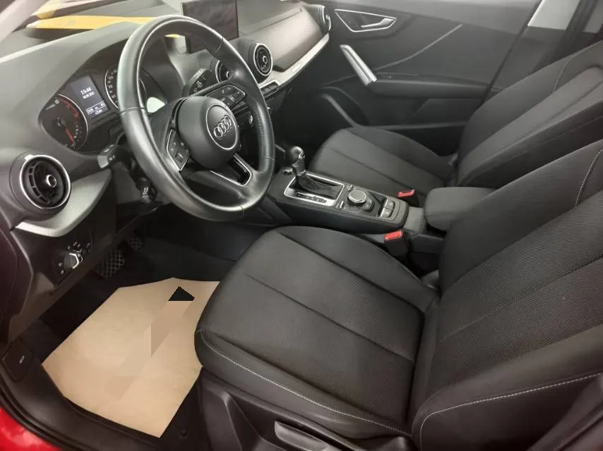 Audi 2020 Q2L 1.4TFSI 35TFSI Aggressive Dynamic Automatic 2