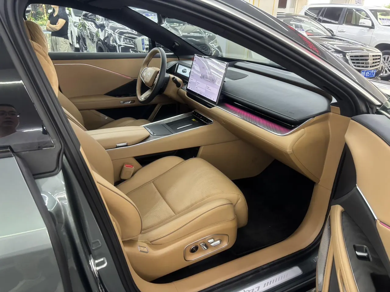 Toyota 2026 Platinum Intelligence 7 710 Ultra Laser Radar Edition Automatic Gear 6