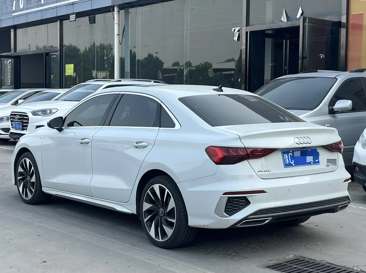 Audi 2024 A3L Limousine 1.4TFSI 35TFSI Fashion Sports Automatic 8