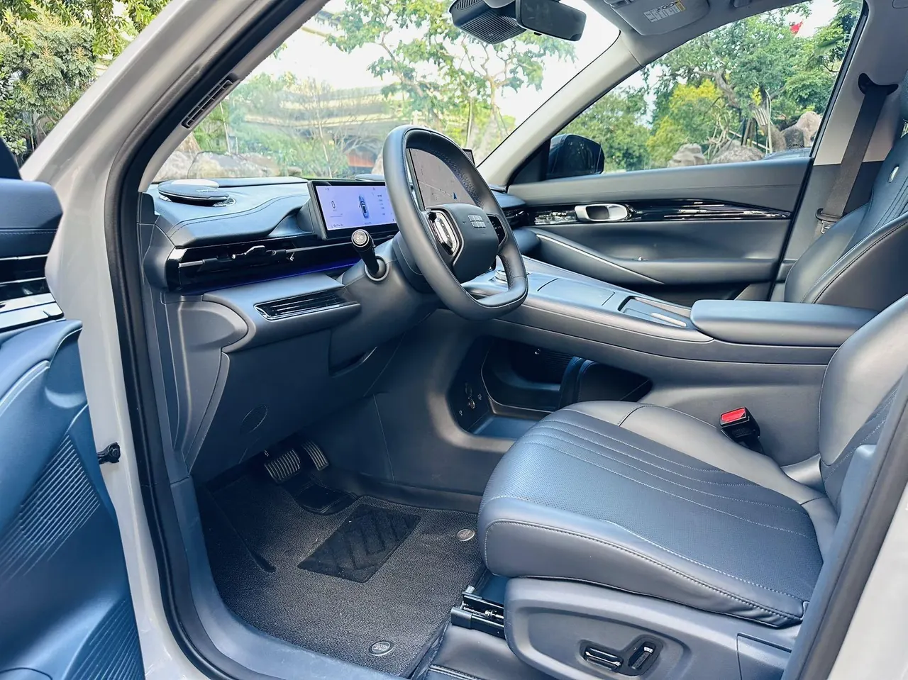 Geely Galaxy 2024 E 5 530km Starship Edition Automatic Gear 4