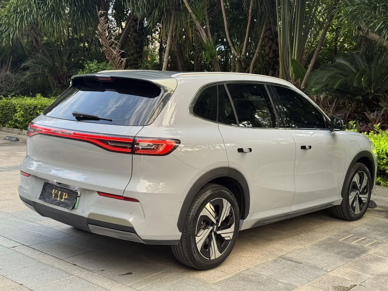Geely Galaxy 2024 E 5 530km Starship Edition Automatic Gear 9