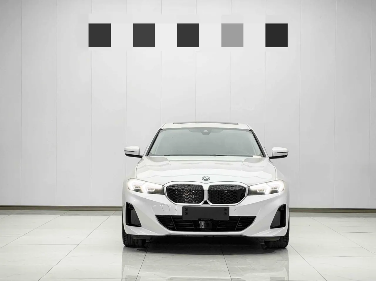 BMW 2025 i3 eDrive 35 L automatic gear 2
