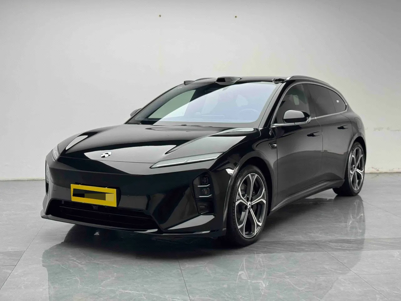 NIO 2026 ET5T Natural Wonderland Edition 100kWh Touring Automatic - View 1