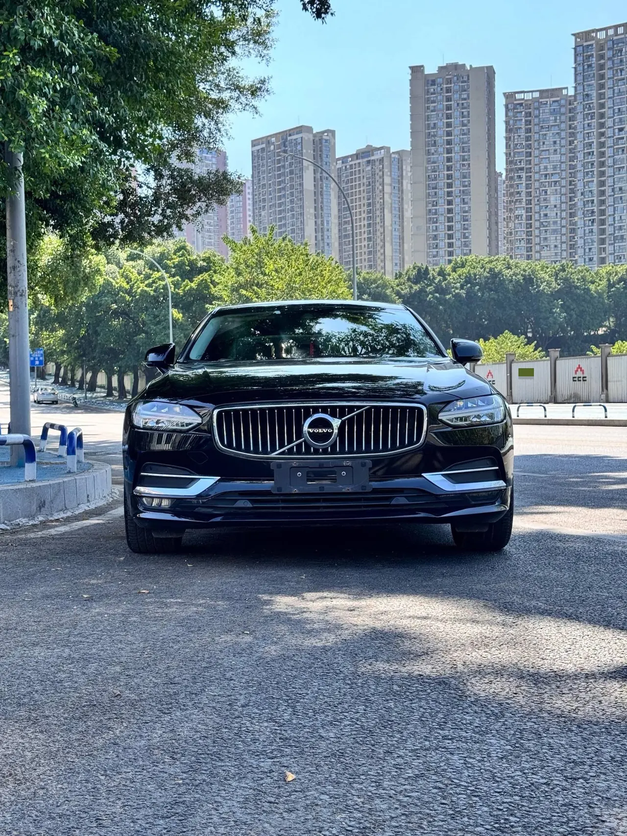 Volvo 2020 S90 2.0T T5 Zhiyi Deluxe Edition Automatic Gear 2