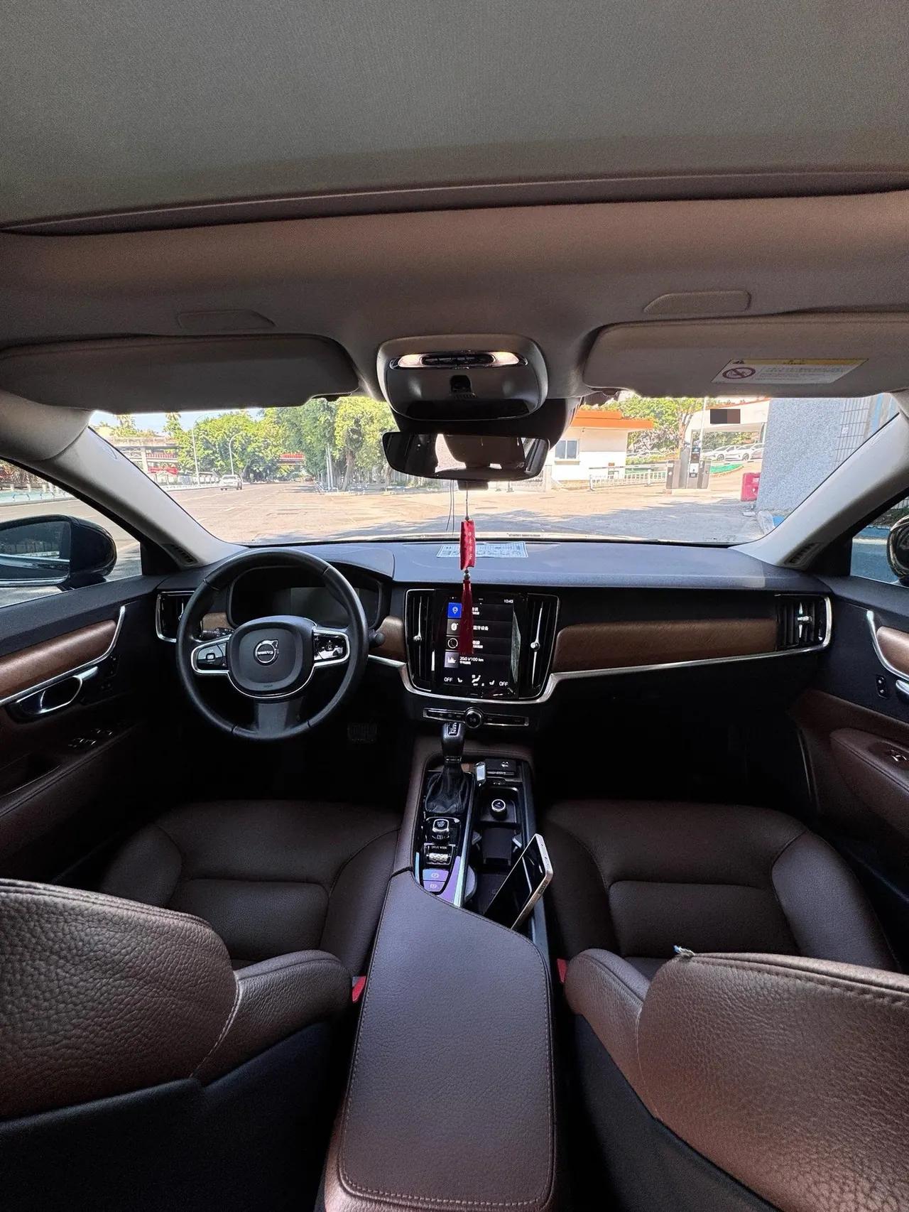 Volvo 2020 S90 2.0T T5 Zhiyi Deluxe Edition Automatic Gear 3