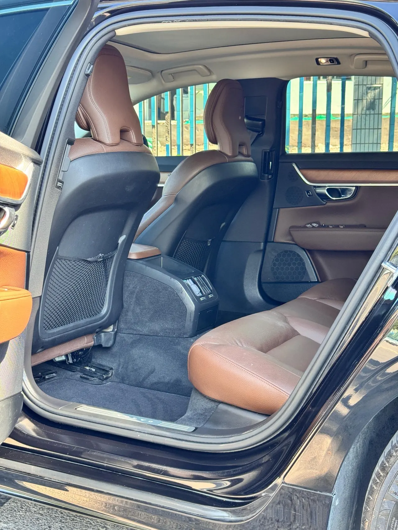 Volvo 2020 S90 2.0T T5 Zhiyi Deluxe Edition Automatic Gear 5