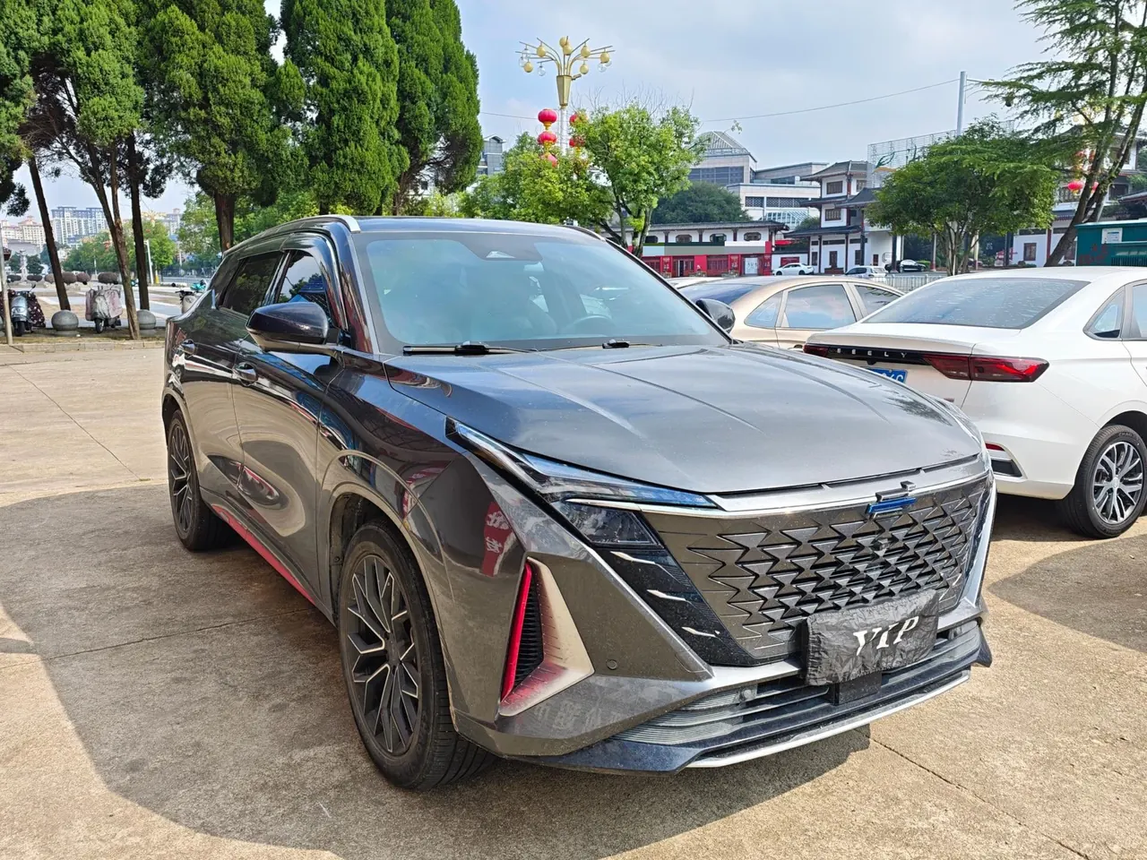 Oshan 2022 Z6 1.5T Blue Whale Smart Collar City Edition Automatic Gear 2