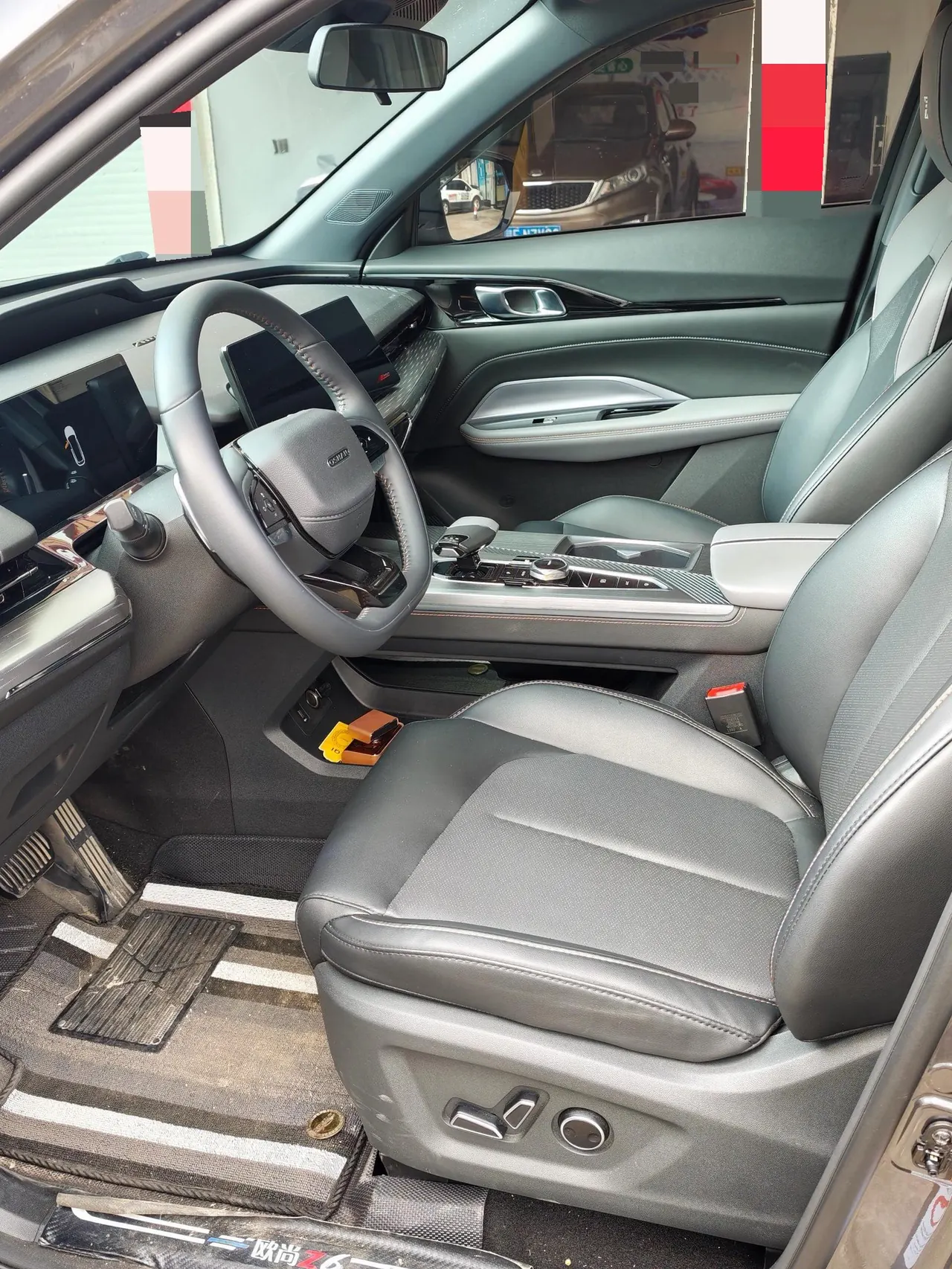 Oshan 2022 Z6 1.5T Blue Whale Smart Collar City Edition Automatic Gear 7