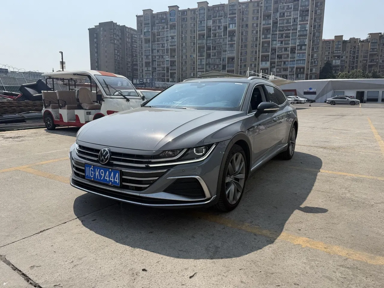 Volkswagen 2026 CC hunting car 2.0TSI 380TSI hunting heart 30 million selected automatic gear - View 1