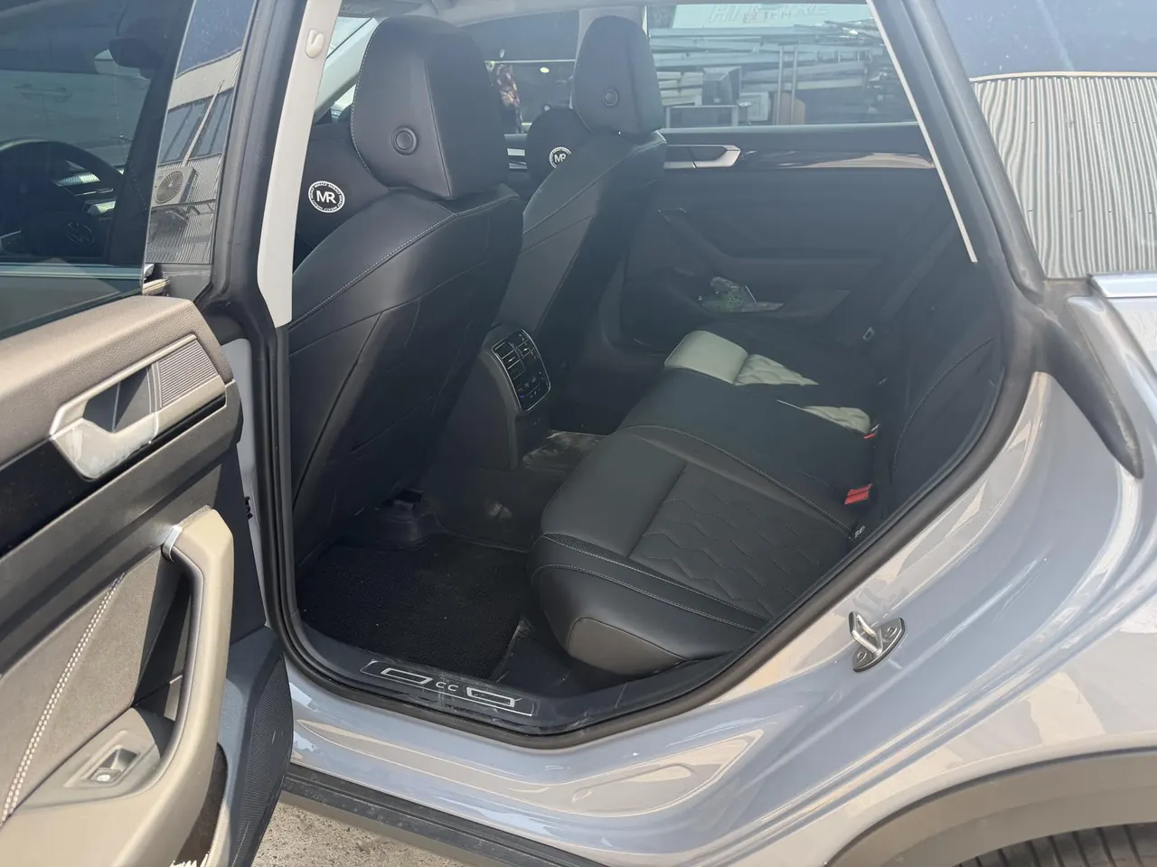 Volkswagen 2026 CC hunting car 2.0TSI 380TSI hunting heart 30 million selected automatic gear 4