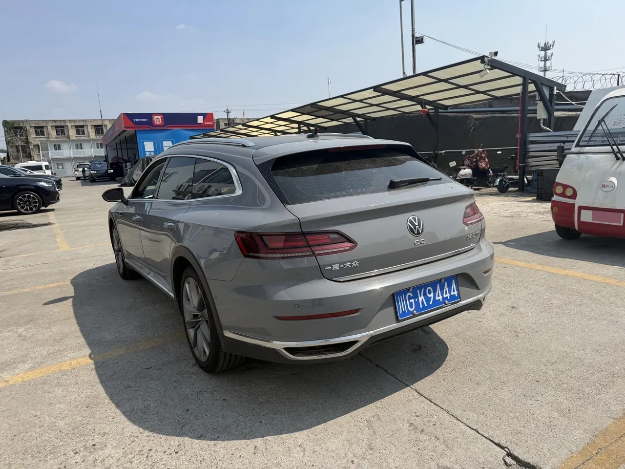 Volkswagen 2026 CC hunting car 2.0TSI 380TSI hunting heart 30 million selected automatic gear 8