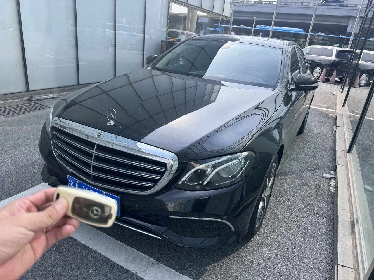Mercedes Benz E Class 2020 E 260 L 48V 1.5T Sports (Modified) Automatic Gear - View 1