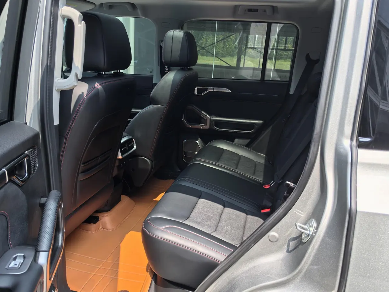 Jetour 2025 Traveler 1.5TD Two-Drive Exploration Automatic Transmission 7