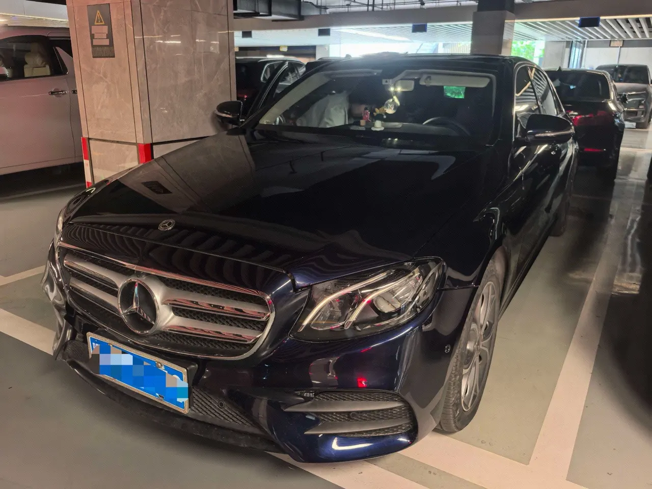 Mercedes Benz E-Class 2020 E 300 L 2.0T Sports Fashion Automatic Gear - View 1